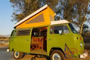 1977 Volkswagen Bus/Vanagon CAMPER Photo
