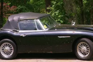 1966 Austin Healey BJ8 3000 Original interior excellent. Complete Car