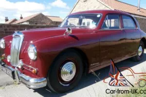 Riley Pathfinder ( stunning condition )
