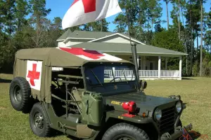 1966 M718 Military Front Line Ambulance M151 Jeep 1/4 ton truck Mutt Vietnam
