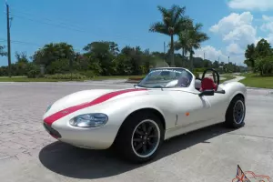 2002 / 1967 GINETTA G-20 PEARL WHITE/ RED LEATHER INTERIOR / 5-SPEED