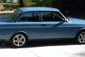 1982 Volvo 242 DL 2 Door Coupe 240