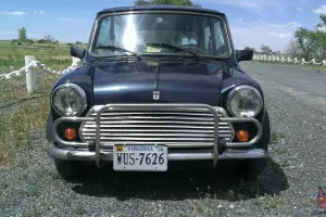 Austin Mini HLE, daily driver or restore and show