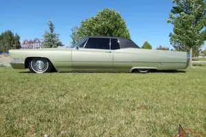 Bagged Coupe DeVille Photo