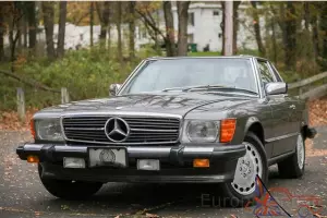 1988 Mercedes Benz 560 560SL Convertible HARD TOP SOUTHERN CAR Super Low Miles Photo