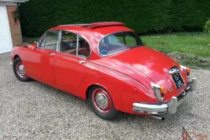 1964 Jaguar MkII 2.4 Overdrive - Red