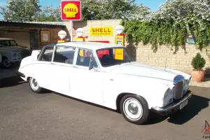 1988 Daimler DS420 Laundalette Wedding Car