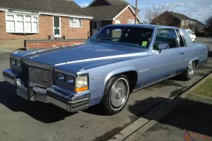  CADILLAC COUPE DE VILLE 1983 VERY CLEAN CAR