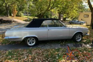 1964 Plymouth Valiant signet 200 Photo