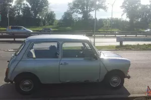 Rust in usual places,  Plain MINI perfect for RESTO Photo