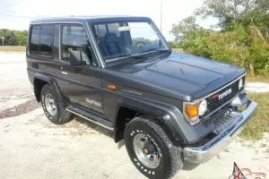 Toyota : Land Cruiser VX LJ70