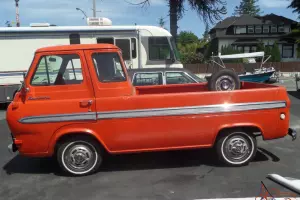 ORANGE AUTO 6CYL