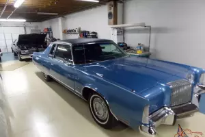 Chrysler : New Yorker 2 door