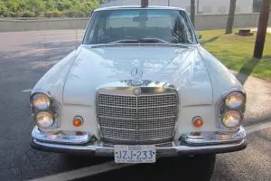 Mercedes-Benz SE/8