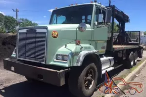1988 Freightliner FLC11264 Crane & Lifting Trucks
