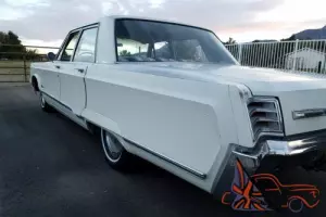 1967 Chrysler Newport 4DR