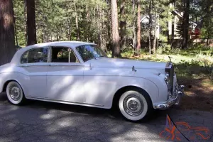 1956 Rolls Royce James Young silver cloud sports saloon