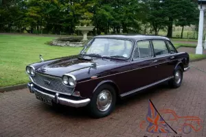  Austin 3 Litre beautiful condition very original car with low miles Automatic 