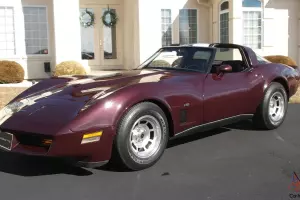 1980 Corvette L-82 Only 33,375 Miles, Nice Documentation New Show Quailty Paint