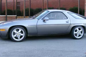 1986 Porsche 928S Metallic Gray very good burg interior new tires 964 mirrors
