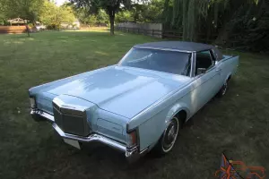 Lincoln : Mark Series Mark III Photo