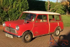 Rare 1961 Austin Mini Countryman (internal tank)