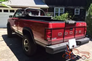 1989 Dodge Dakota Sport