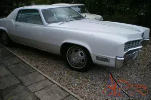 Cadillac Eldorado 67 Photo