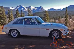 1970 MG MGB GT Photo
