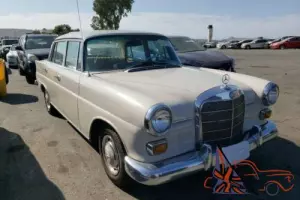 1966 Mercedes-Benz 200-Series 1966 MERCEDES-BENZ 230
