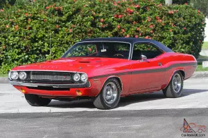 VERY RARE R-CODE HEMI CHALLENGER R/T 4-SPEED STUNNING!!!