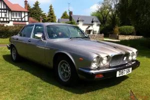  A SUPERB 1987 JAGUAR SOVEREIGN V12 AUTO (XJ12 SERIES 3)