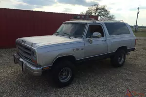 Dodge : Ramcharger Base Sport Utility 2-Door