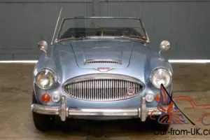 Brilliant 1967 Austin Healey 3000 MKIII BJ8
