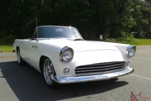 1955 Ford Thunderbird Retro Mod