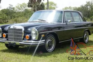 1970 Mercedes-Benz 200-Series