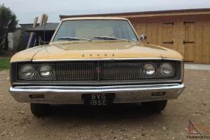  1967 DODGE CORONET STATION WAGON 