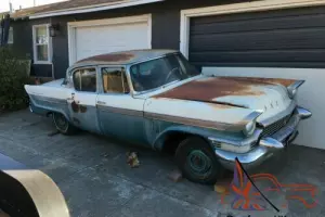 1957 Packard Clipper