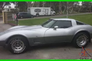 1978 Chevrolet Corvette T Top Coupe 25th Anniversary 350CI V8 Gasoline Automatic