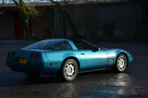 Chevrolet Corvette C4 in rare quasar blue, lt1 5.7 v8 auto swap swop px