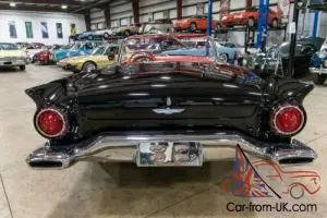 1957 Ford Thunderbird