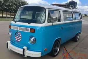 1974 Volkswagen Bus/Vanagon