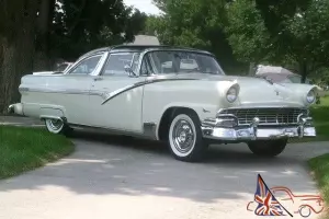 1956 Ford Crown Victoria Fairlane Skyliner Glasstop