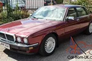 JAGUAR XJ40 - XJ12 V12 6.0 Auto January 1994 Regency Red Doeskin Leather 82,200m