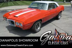 1969 Pontiac Firebird Photo