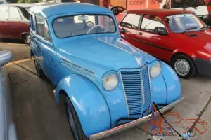 Renault juvaquatre  estate