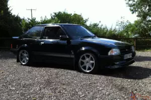  FORD ESCORT RS TURBO BLACK SERIES 1 