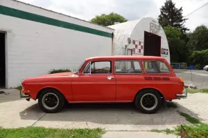 1972 Volkswagen Squareback Kasan Red Auto Gas Heat Lots of Accessories!