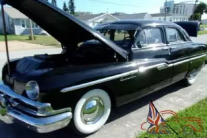 1951 Lincoln Sedan 4 door