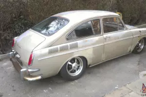  vw classic type3 fastback 1600tl OG patina rat looker 
